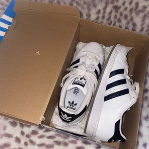 Adidas Superstars- Kids